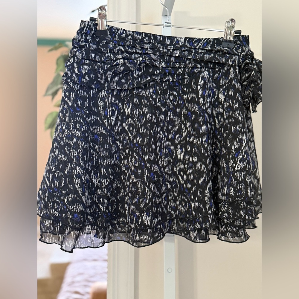 JAPNA SIDE TIE MULTI LAYERED SKIRT. NWT. SIZE M.
